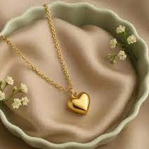 Heart Design Gold Plated Zircon Pendant